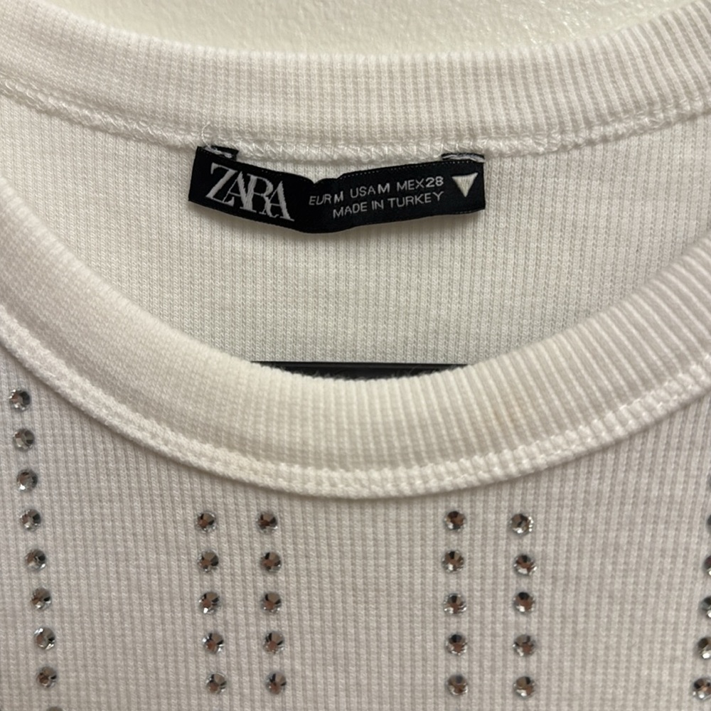 Zara White Rhinestone Ribbed Tank Top - Picture 3 of 9